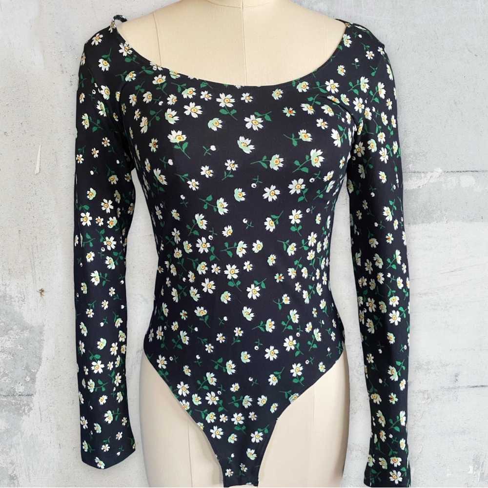 Mangopop Soft Navy Floral Bodysuit